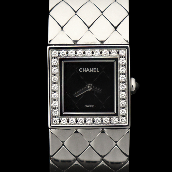 Chanel(샤넬) H0489 19MM 스틸 쿼츠 다이아 베젤 퀄팅 마트라세 여성 시계