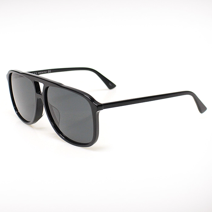 Gucci(구찌) GG0262SA 블랙 프레임 금장 로고 장식 선글라스