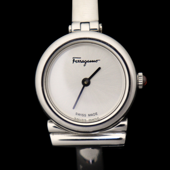 Ferragamo(페라가모) 611193 SFIK010-20 22MM 스틸 쿼츠 은장 간치니 여성 팔찌 시계