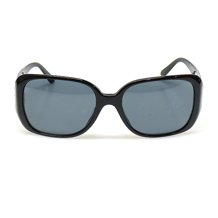 Chanel(샤넬) 5101 블랙 프레임 에나멜 CC로고 여성 선글라스